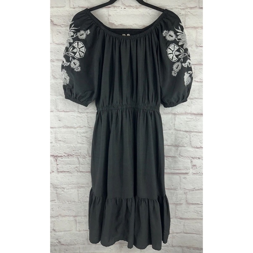 NWT Knox Rose Embroidered Puff Sleeve Black Dress